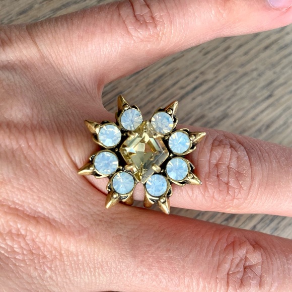 Stella & Dot Starburst Eva Cocktail Ring - Gold - Picture 6 of 7